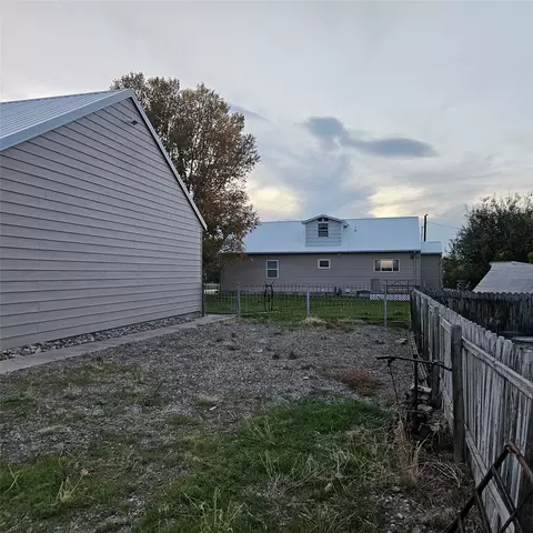 Exterior - 105 Broadway St, Augusta, MT 59410 photo 11 of 29