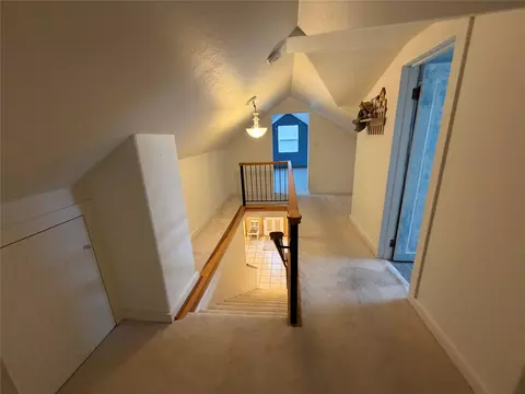Entry Way - 105 Broadway St, Augusta, MT 59410 photo 9 of 10