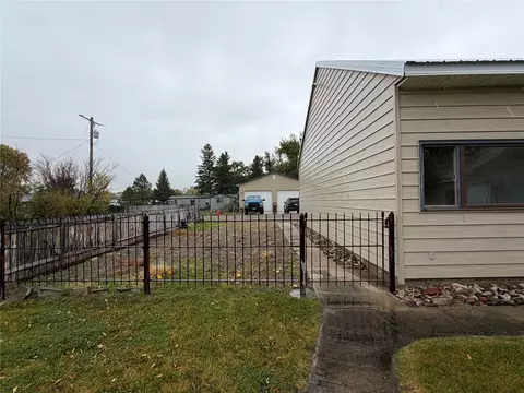 Exterior - 105 Broadway St, Augusta, MT 59410 photo 14 of 29