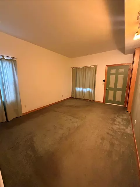 Bedroom - 105 Broadway St, Augusta, MT 59410 photo 2 of 11