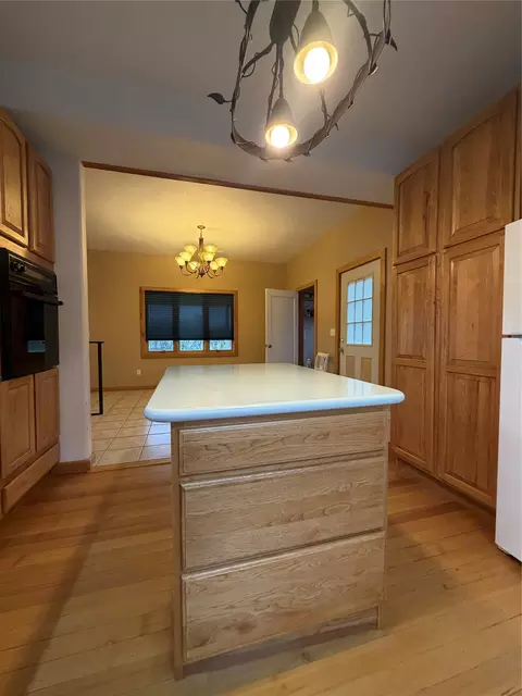 Kitchen - 105 Broadway St, Augusta, MT 59410 photo 4 of 5