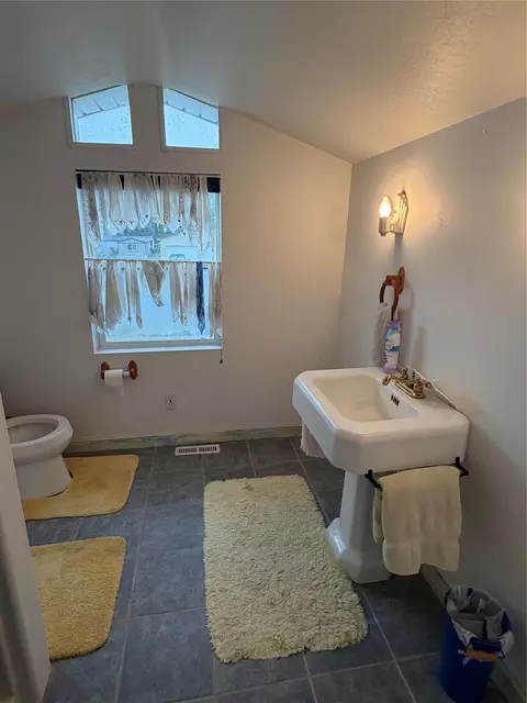 Bath - 105 Broadway St, Augusta, MT 59410 photo 4 of 6