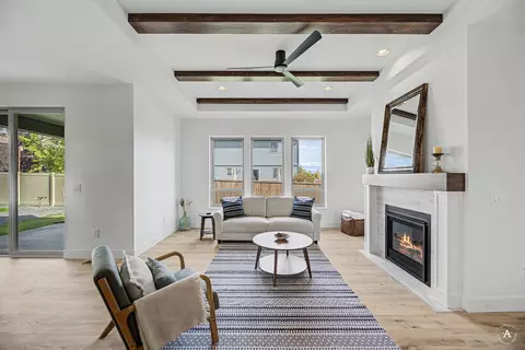 Living - 2754 Lone Chief Loop, Helena, MT 59601 photo 3 of 4