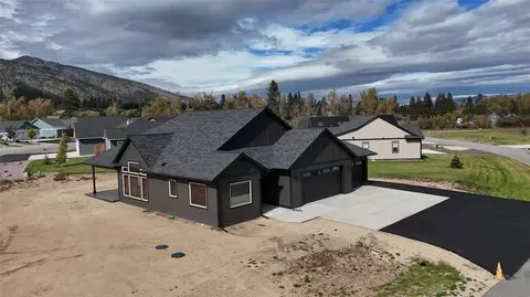 5353 High Meadow Dr, Florence, MT 59833