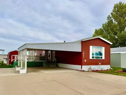 3823 Vigilante Dr, Great Falls, MT 59401