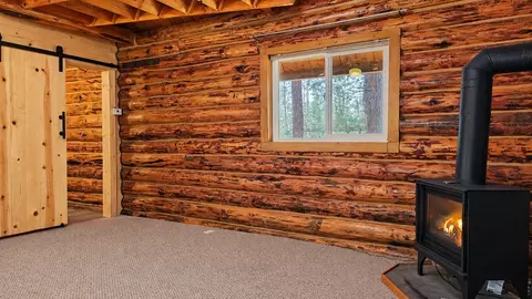 Living - 1004 N Second St, Lincoln, MT 59639 photo 1 of 2