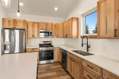 Kitchen - 14 Nez Perce Trl, Townsend, MT 59644 photo 3 of 7