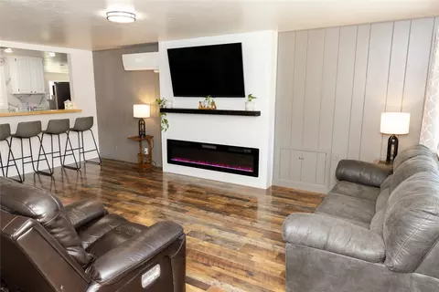 Living - 507 Nevada Ave, Libby, MT 59923 photo 1 of 2