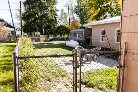 Exterior - 507 Nevada Ave, Libby, MT 59923 photo 7 of 10