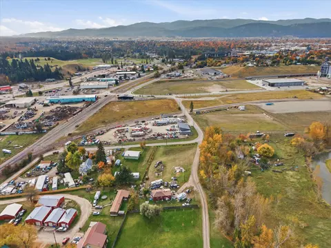 View/Area - 444 Flathead Dr, Kalispell, MT 59901 photo 11 of 15