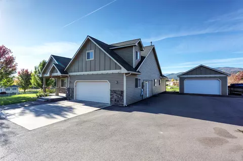 1821 Kootenai Dr, Missoula, MT 59808