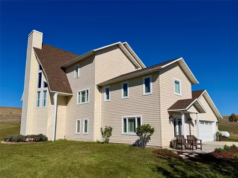 596 Ravenwood Dr, Stevensville, MT 59870