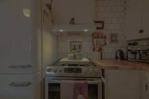 Kitchen - 426 5th Ave E, Kalispell, MT 59901 photo 4 of 5