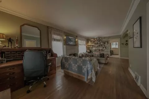 Living - 426 5th Ave E, Kalispell, MT 59901 photo 1 of 3