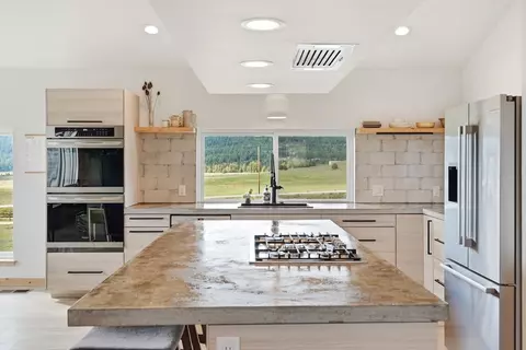Kitchen - 25567 Three Moon Dr, Elmo, MT 59915 photo 2 of 5