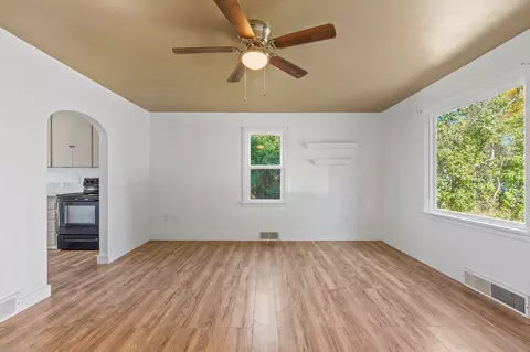 Living - 1236 5th Ave E, Kalispell, MT 59901 photo 3 of 5