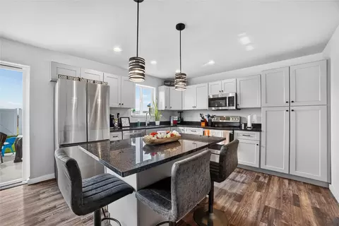 Kitchen - 522 Sparrow Rd, Kalispell, MT 59901 photo 6 of 10
