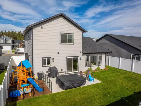 Exterior - 522 Sparrow Rd, Kalispell, MT 59901 photo 10 of 15