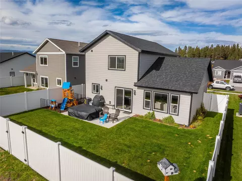 Exterior - 522 Sparrow Rd, Kalispell, MT 59901 photo 9 of 15