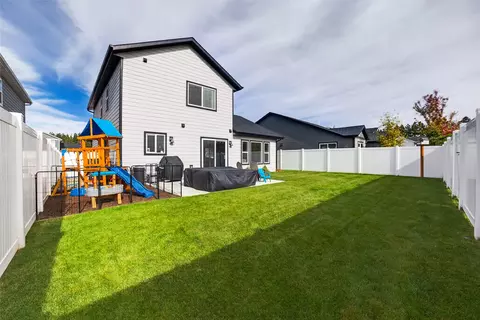 Exterior - 522 Sparrow Rd, Kalispell, MT 59901 photo 6 of 15
