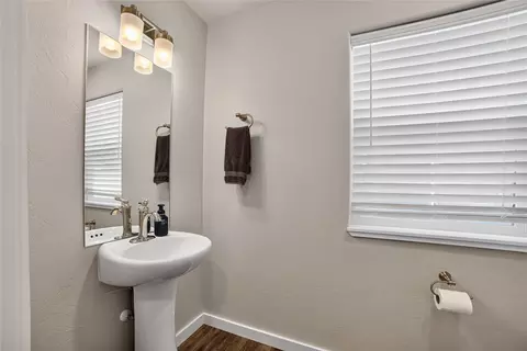 Bath - 522 Sparrow Rd, Kalispell, MT 59901 photo 1 of 7