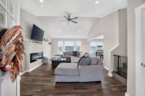 Entry Way - 522 Sparrow Rd, Kalispell, MT 59901 photo 1 of 5