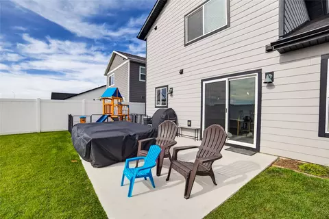 Exterior - 522 Sparrow Rd, Kalispell, MT 59901 photo 4 of 15