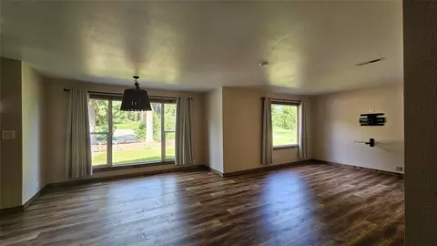 Living - 41915 Us Highway 2, Libby, MT 59923 photo 3 of 4
