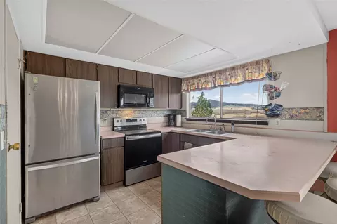 Kitchen - 39 Hubbard Ln, Boulder, MT 59632 photo 1 of 2