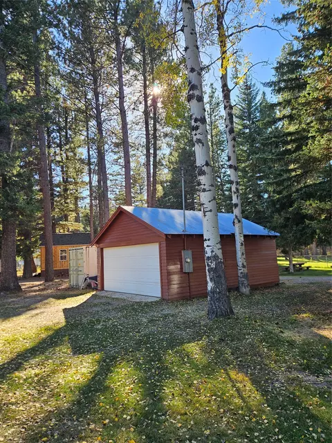 Exterior - 214 Ninth Ave, Lincoln, MT 59639 photo 4 of 17
