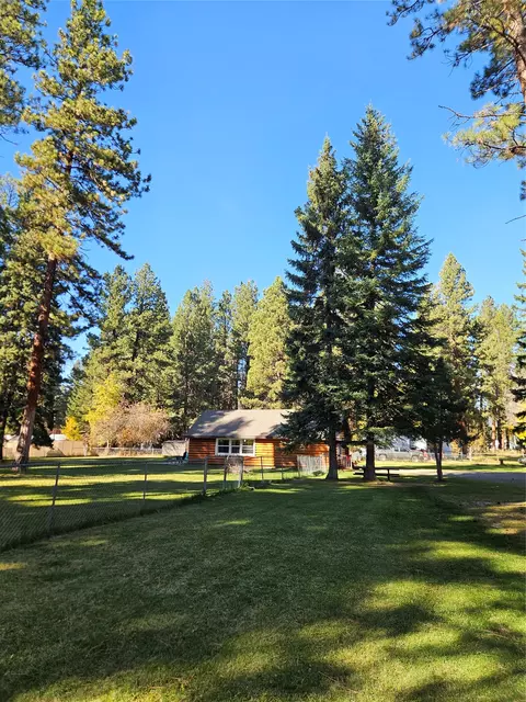 Exterior - 214 Ninth Ave, Lincoln, MT 59639 photo 7 of 17