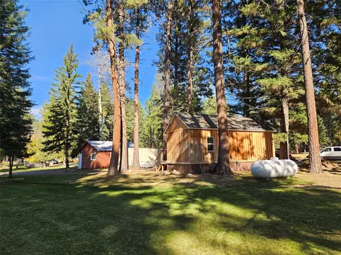Exterior - 214 Ninth Ave, Lincoln, MT 59639 photo 13 of 17