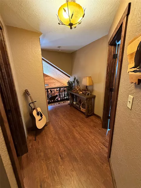 Entry Way - 32 Mortimer Gulch Rd, Augusta, MT 59410 photo 6 of 6