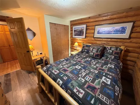 Bedroom - 32 Mortimer Gulch Rd, Augusta, MT 59410 photo 3 of 12