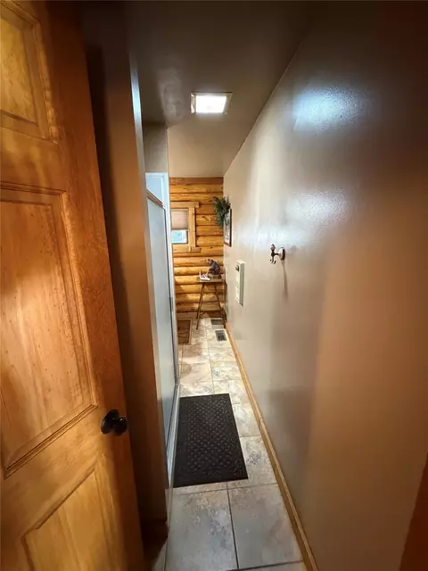 Entry Way - 32 Mortimer Gulch Rd, Augusta, MT 59410 photo 1 of 6