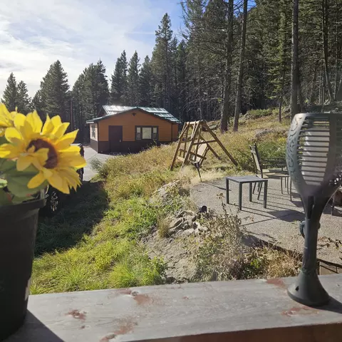 Exterior - 32 Mortimer Gulch Rd, Augusta, MT 59410 photo 14 of 27