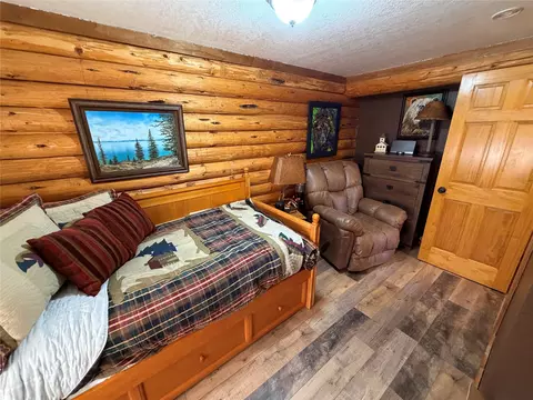Bedroom - 32 Mortimer Gulch Rd, Augusta, MT 59410 photo 6 of 12
