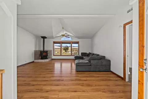 Living - 1873 Jack Rabbit Ln, Whitehall, MT 59759 photo 1 of 11