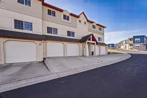 825 Crestmont Way #B, Missoula, MT 59803