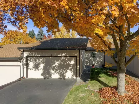 111 Pattee Canyon Dr #5, Missoula, MT 59803