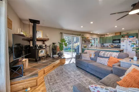 Living - 560 Camas Creek Loop, Hamilton, MT 59840 photo 1 of 2