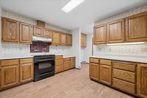 Kitchen - 247 Gunsite Loop, Kalispell, MT 59901 photo 3 of 4