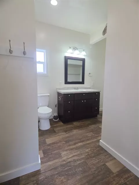 Bath - 126 S Maple St, Townsend, MT 59644 photo 1 of 1