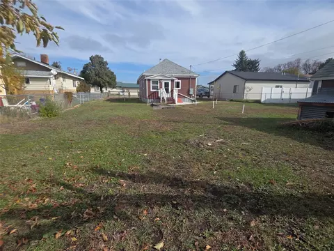 Exterior - 126 S Maple St, Townsend, MT 59644 photo 3 of 6