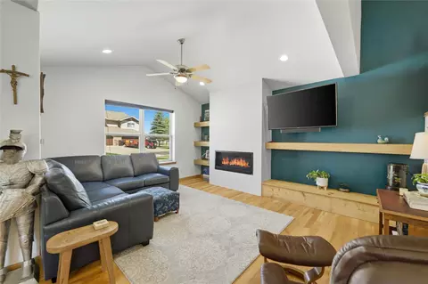 Living - 940 Expedition Trl, Helena, MT 59602 photo 1 of 1