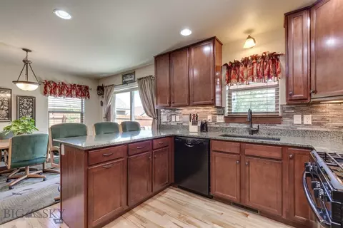 884 N Ferguson, Bozeman, MT 59718 photo 5