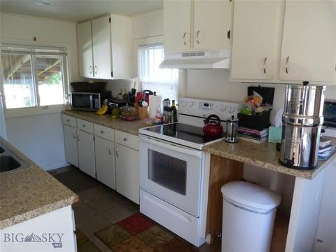 616 E 5th Ave, Big Timber, MT 59011 photo 4