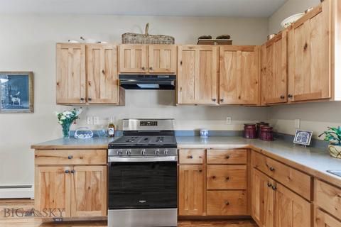 32 E Clara Ct, Bozeman, MT 59718 photo 9