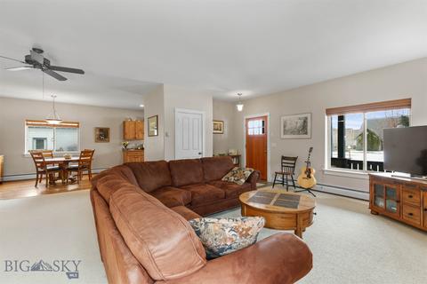 32 E Clara Ct, Bozeman, MT 59718 photo 5