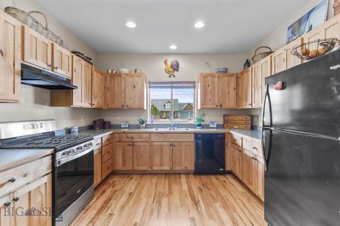 32 E Clara Ct, Bozeman, MT 59718 photo 8